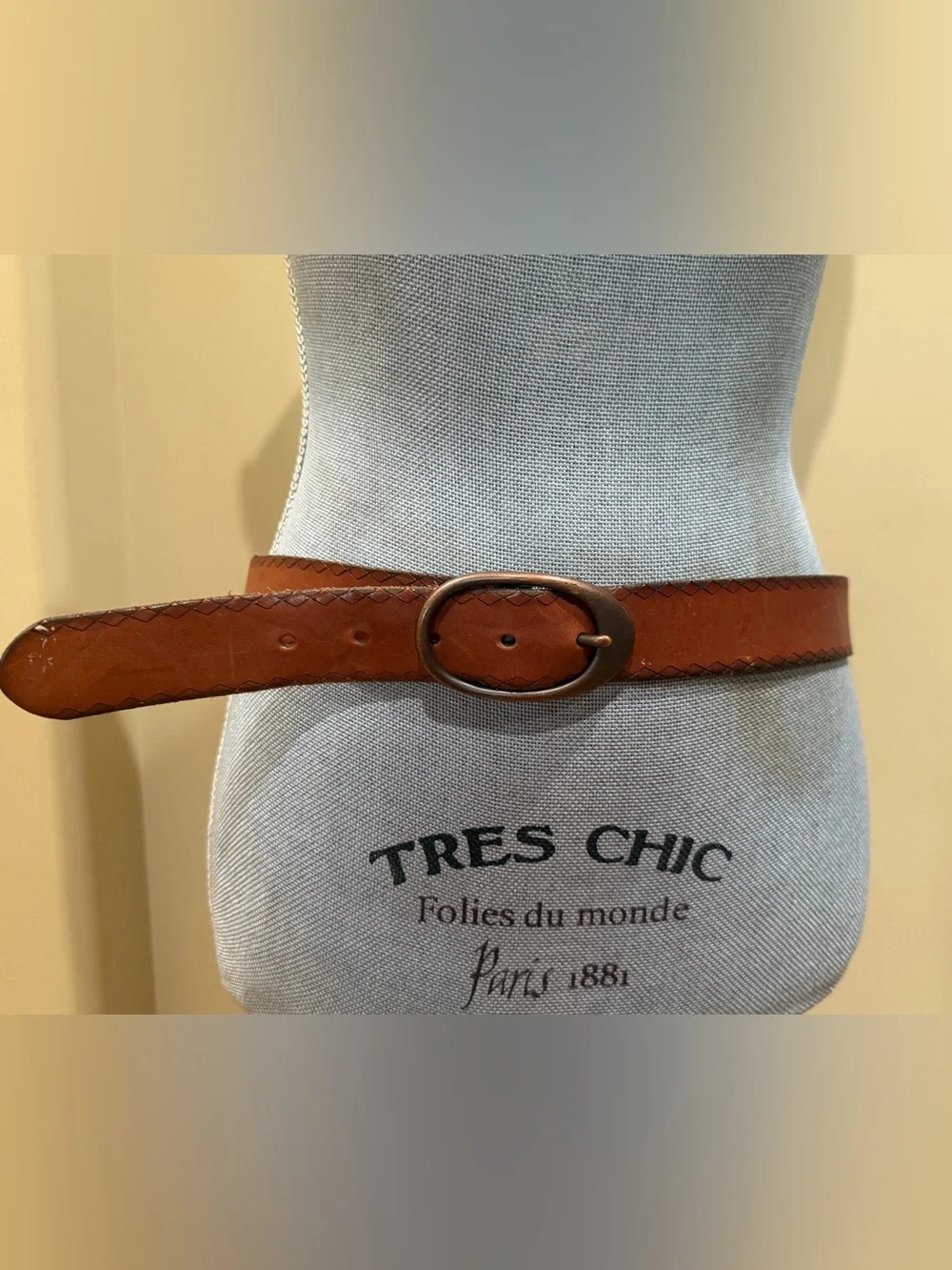 Fossil Leather Vintage Whipstitch Boho Belt W/Antique Bronze Buckle- Medium